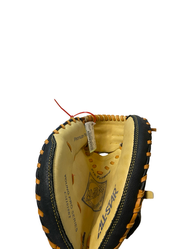 Used All Star YOUNG PRO SERIES BB/SB Catchers LH Throw Brown 31" 11706-S000371819