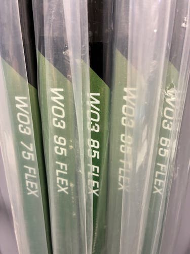 Warrior LX3 Stick W03 75 Left Senior