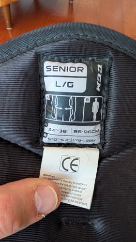 Men's Senior Large CCM Tacks 65c Hockey Pants Pro Stock (Used)