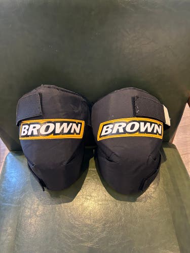Brown Senior Knee Pads