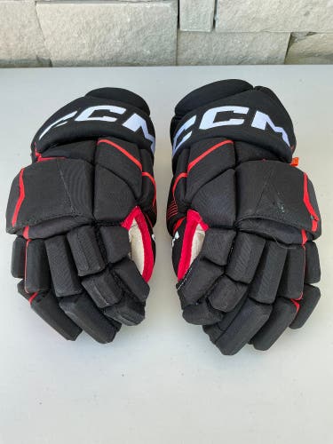 CCM JetSpeed FT1 Hockey Gloves Blackhawks Pro Stock 14” (Used) 6347