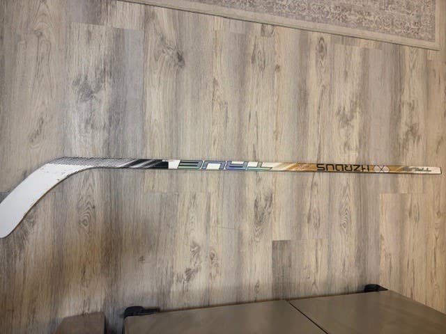 Senior True HZRDUS Px Right Handed Hockey Stick P88 75 Flex Pro Stock (Used)