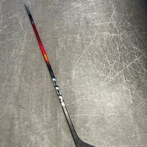 Intermediate CCM Red JetSpeed FT8 Pro Left Hand Hockey Stick P28 65 Flex (New)