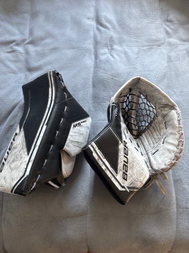 Bauer Supreme M5 Pro Regular (Used)