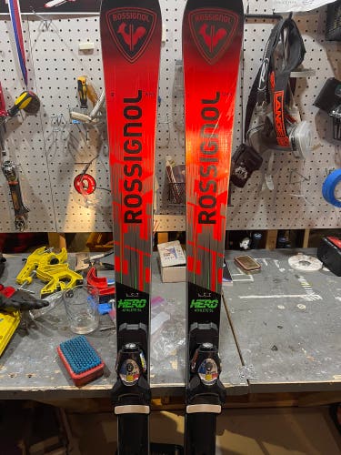 Rossignol Hero FIS SL Pro 165 cm Skis With Bindings (New)