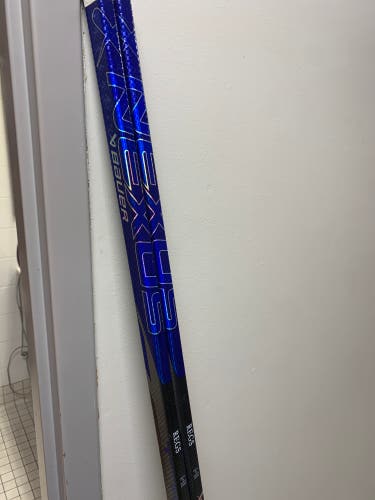 Senior Bauer Nexus Tracer Right Handed Hockey Stick P92 70 Flex (New)