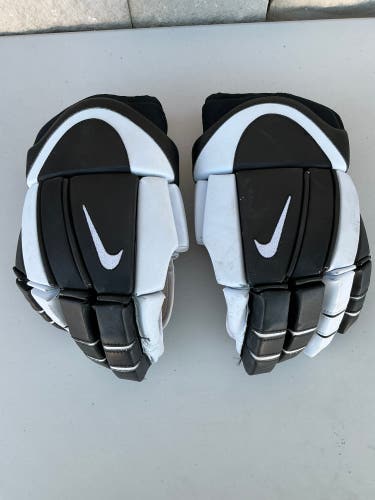 Bauer Nike Pro Stock Hockey Gloves 14” (Used) 9572