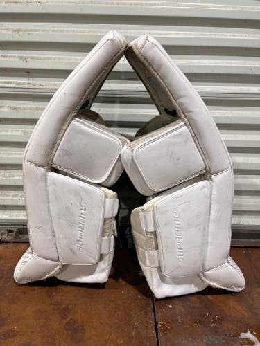 Small Bauer S27 Goalie Leg Pads (Used)