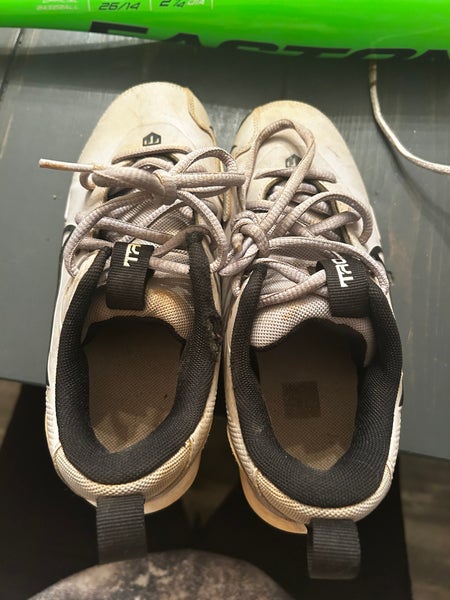 Gray Unisex 2Y (Big Kids / Youth) Youth Nike Mike trout Molded Cleats Cleats (Used)