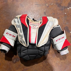 Small / Medium CCM EFlex 5.5 Goalie Chest Protector (Used)