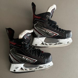 CCM JetSpeed XTra Hockey Skates Size 3