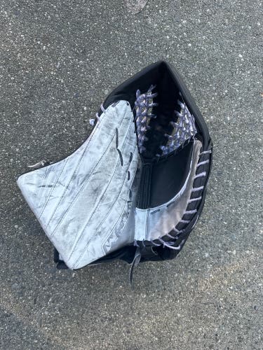 2023 CCM Extreme Flex E5.9 Regular (Used)