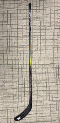 Senior Bauer Vapor Hyperlite 2 Left Hand Hockey Stick P92M 70 Flex (Used)