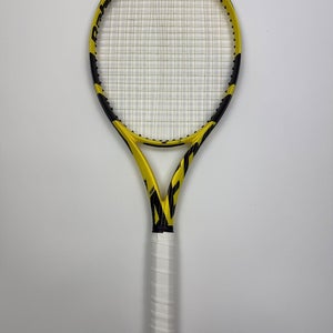 Babolat Pure Aero 2019, 4 3/8 Very Good Condition