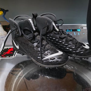 Black Men's Size M 10.5 (W 11.5) Adult Nike Molded Cleats Cleats (Used)