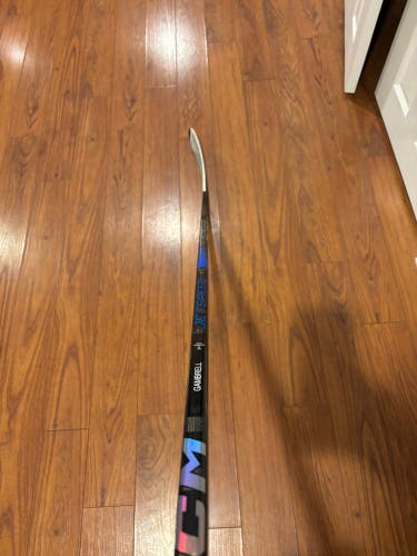 Senior CCM JetSpeed FT7 Pro Right Handed Hockey Stick P29 85 Flex Pro Stock (Used)