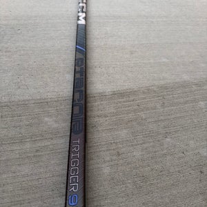 CCM Ribcor Trigger 9 Pro – Senior Left – P29 – 65 Flex – 60” – Uncut – Lightly Used