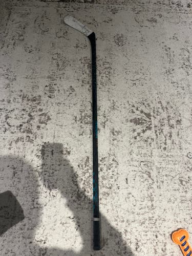 Junior Bauer Twitch Left Hand Hockey Stick P92 50 Flex (Used)