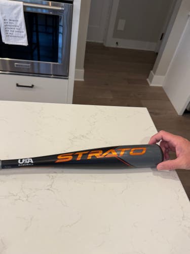 2023 AXE Strato Alloy USABat Certified Bat (-10) 17 oz 27" (Used)