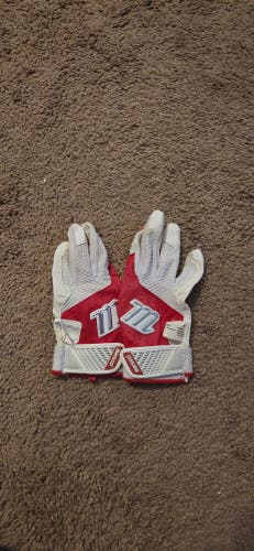Small Marucci Batting Gloves (Used)