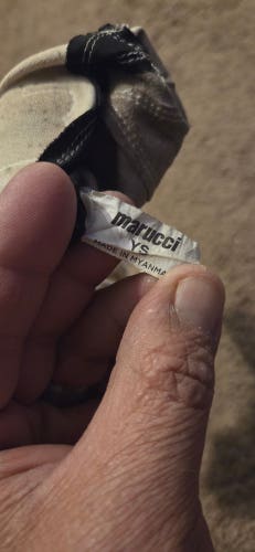 Small Marucci Batting Gloves (Used)