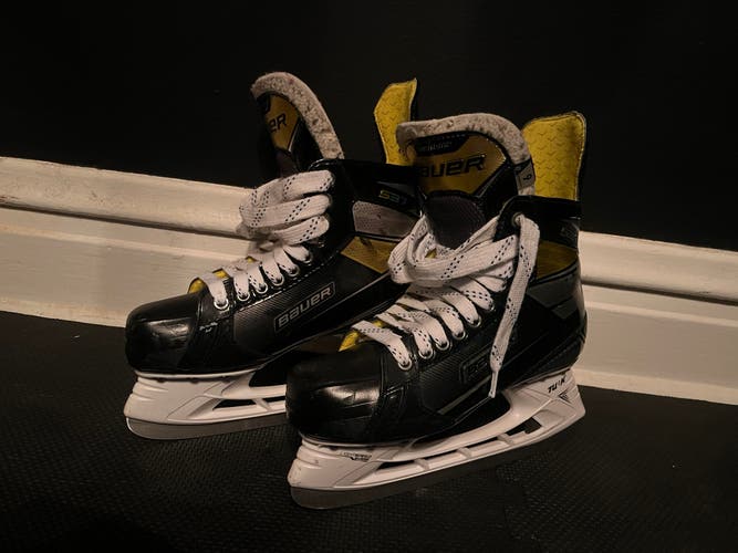 Black/Yellow 2020 Bauer Supreme S37 Hockey Skates Regular Width 6 (Used)