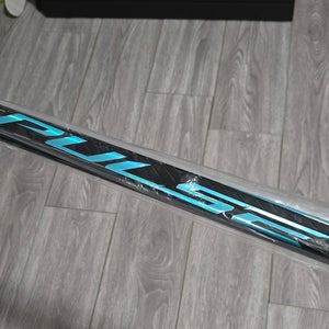 Senior Bauer Pulse Left Hand Hockey Stick P92 70 Flex (New)