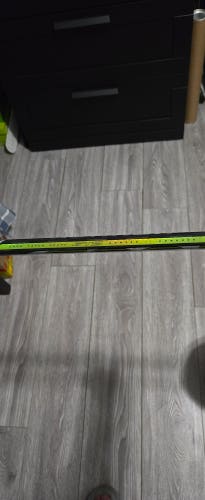 Senior Sher-Wood Rekker Morph Pro Right Handed Hockey Stick PP92 68 Flex (Used)