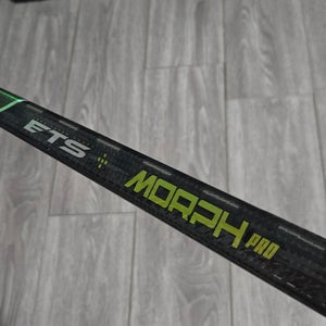 Senior Sher-Wood Rekker Morph Pro Right Handed Hockey Stick PP92 68 Flex (Used)