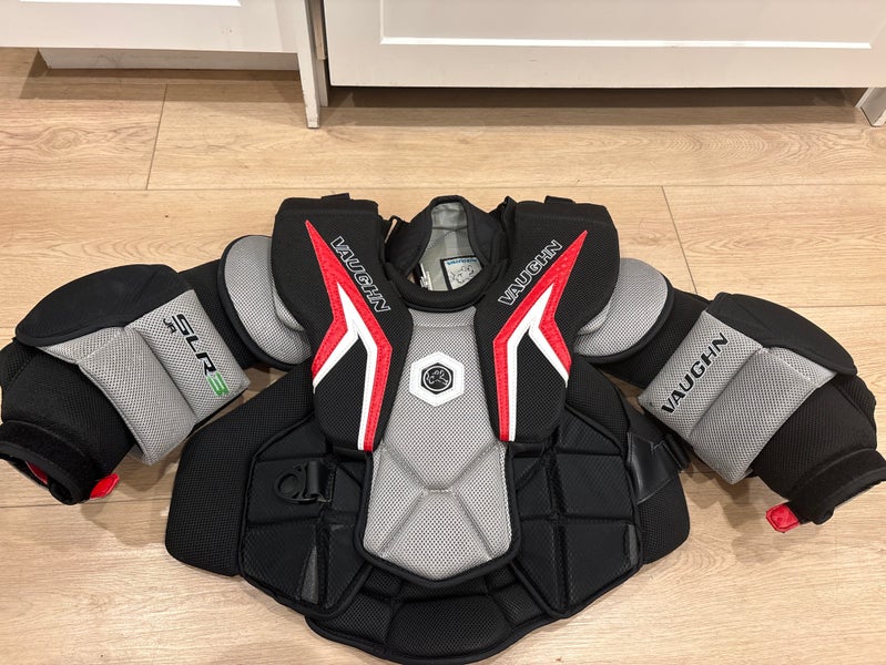 Vaughn SLR3 Goalie Chest Protector JR XL (Used)