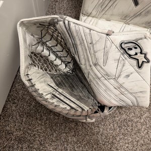 Brians Gnetik 5 Glove and Blocker Full Right