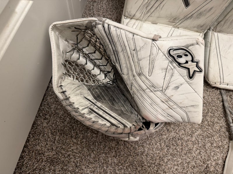 Brians Gnetik 5 Glove and Blocker Full Right