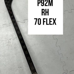 Senior(1x)Right P92M 70 Flex ProBlackStock™ Unbranded Blackouts Pro Stock Nexus Hockey Sticks