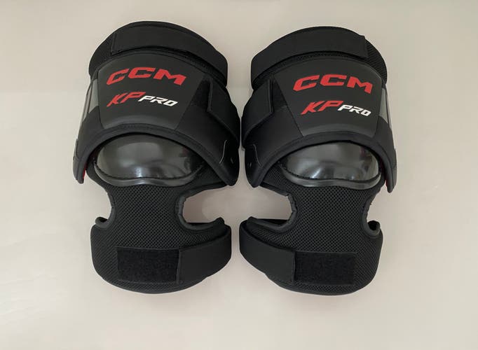 Senior CCM KP Pro Knee Guards Protectors Pads kppro SR