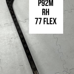 Senior(1x)Right P92M 77 Flex ProBlackStock™ Unbranded Blackouts Pro Stock Nexus Hockey Sticks