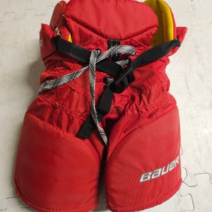 Youth Small Bauer Supreme TotalOne MX3 Hockey Pants (Used)