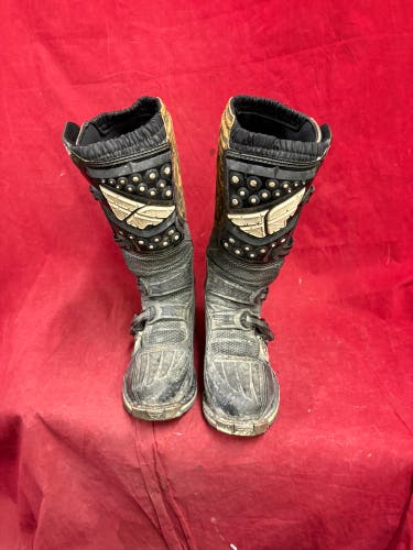 Motocross Boots: FLY Racing Maverik Motocross Boots. Size: 8