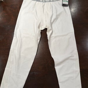 Under Armour Youth Medium "Heat Gear" 3/4 Leggings