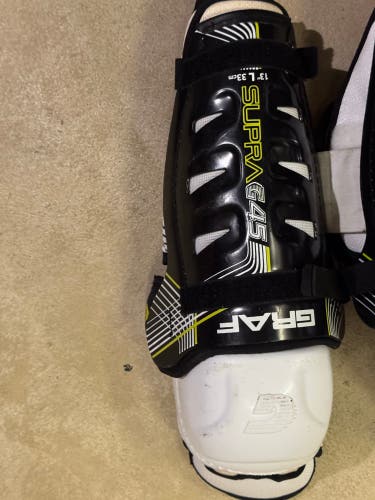 Senior Graf 13" Shin Pads (Used)