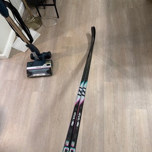 Senior Bauer Proto2 Right Handed Hockey Stick P28 70 Flex (New) SELLING THEM AS SINGLE STICKS