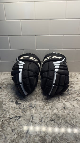 CCM JetSpeed FT4 Pro Gloves 13" (Used)