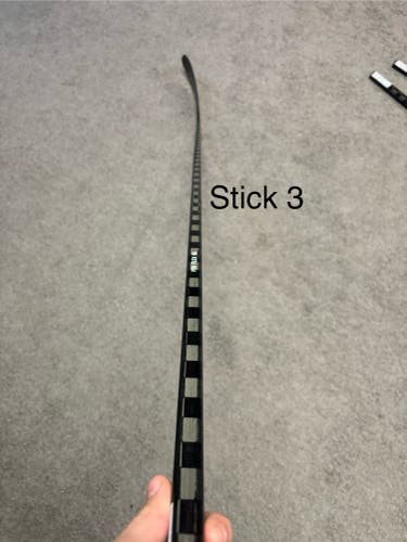 Intermediate Extra Lite Right Handed Hockey Stick P28 65 Flex (Used)
