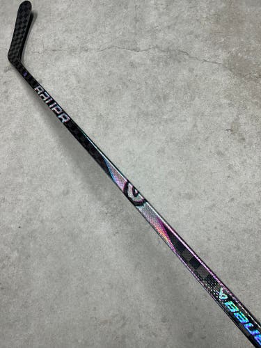 87 Flex P92M Senior Bauer Proto 2 Right Hand Hockey Stick Pro Stock (Used)
