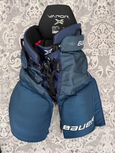 Senior XS Bauer Vapor X-W Women’s Hockey Pants (Used)