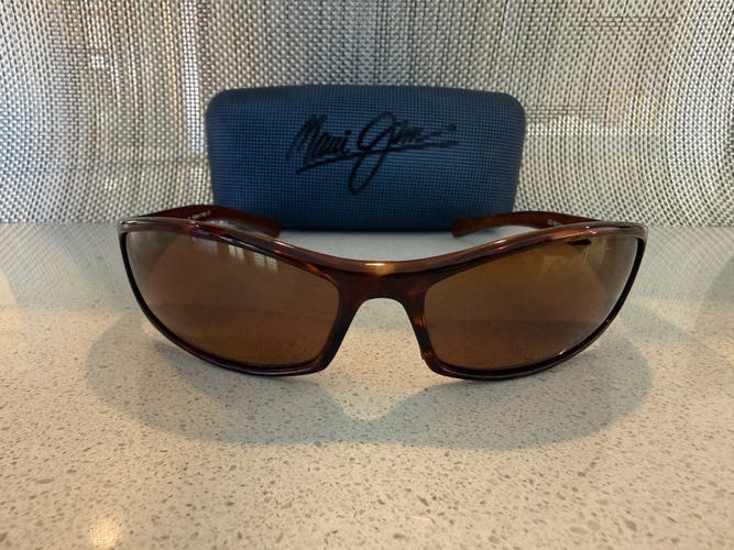 Brown Unisex Adult Small / Medium Maui Jim Sunglasses (Used)