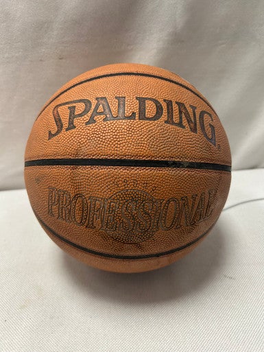 Used Spalding Basketball Adult Outdoor 11490-S000268860