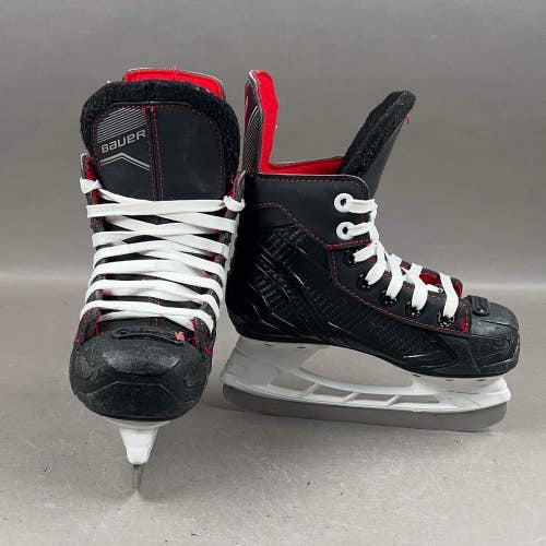 Bauer NS Size 10Y Youth Hockey Skates