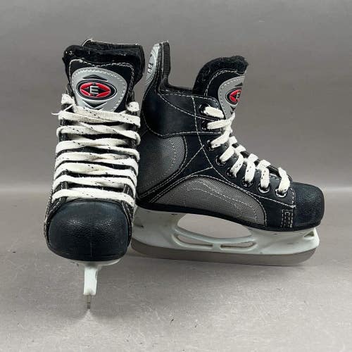 Easton Synergy 100 Size 10Y Youth Hockey Skates