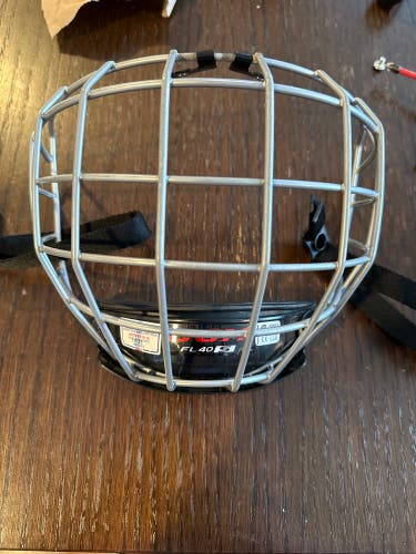 Small CCM FitLite FL40 Full Cage (Used)