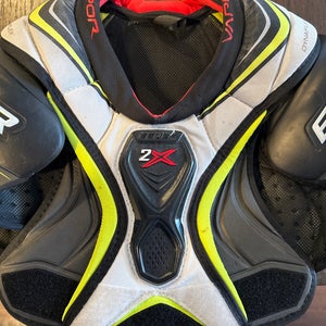 Large Youth Bauer Vapor 2X Shoulder Pads (Used)
